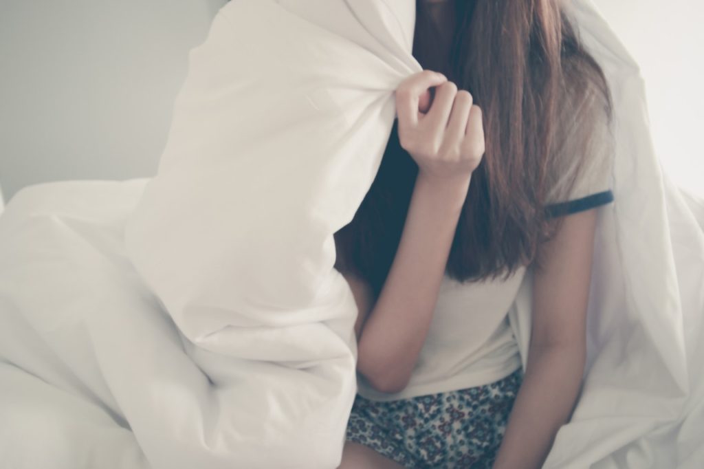 Sexting - cum se pot proteja adolescentele
