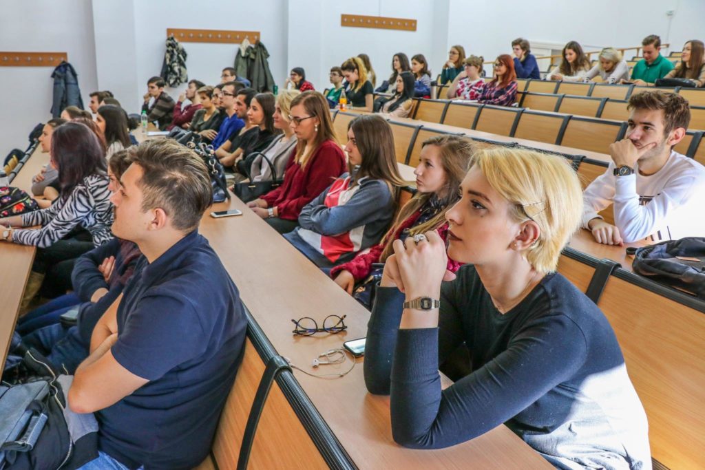 Pregătire gratuită la istorie