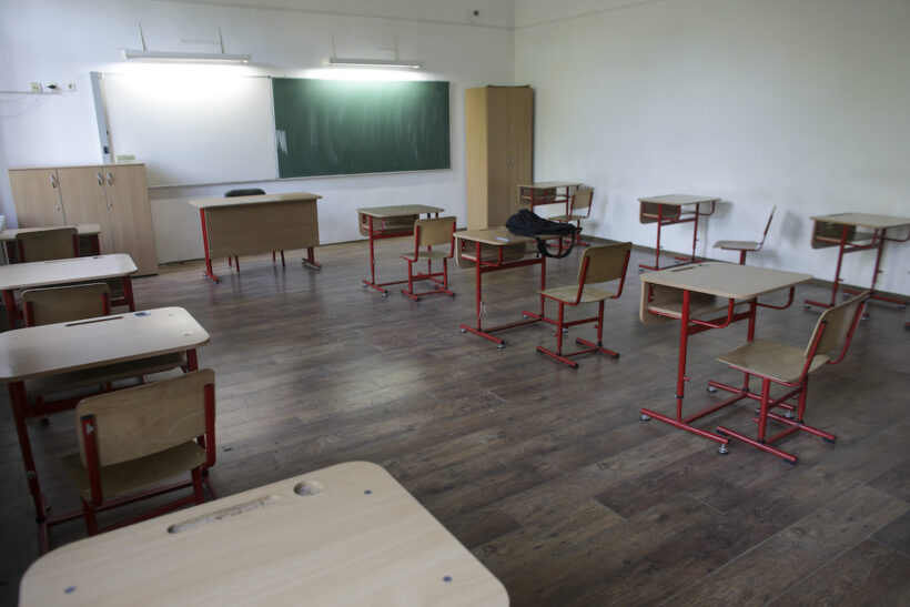 interzicerea fondului clasei și școlii