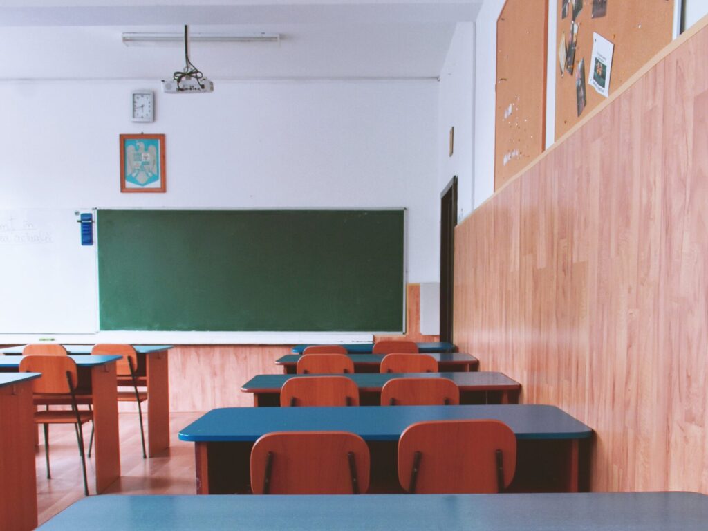 Regulile pentru înființarea unor noi unități de învățământ preuniversitar